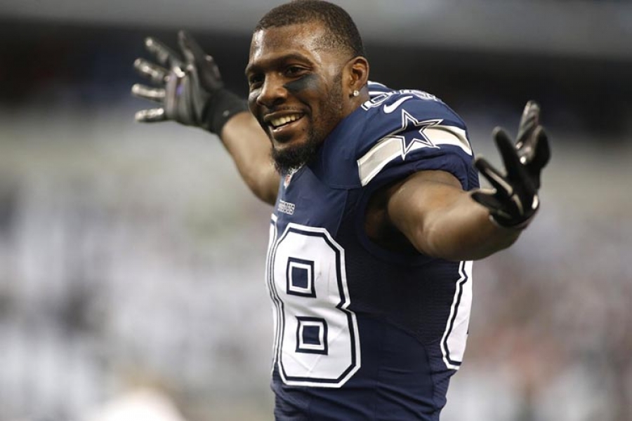 Dez Bryant Checks Cowboys’ Stephen Jones on Twitter | What’s The 411Sports | NFL News