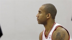 Brooklyn Nets sign NBA free agent Dahntay Jones