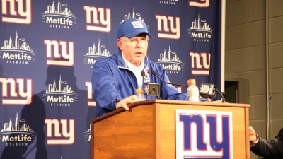 New York Giants head coach Tom Coughlin